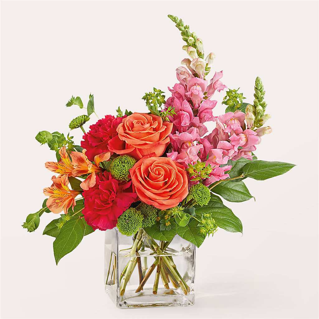 Cosmopolitan Bouquet – Murphy Florist, Cincinnati OH