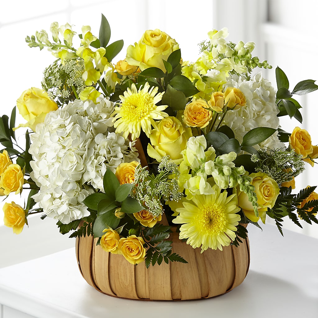 Rustic Remembrance Basket – Murphy Florist, Cincinnati OH