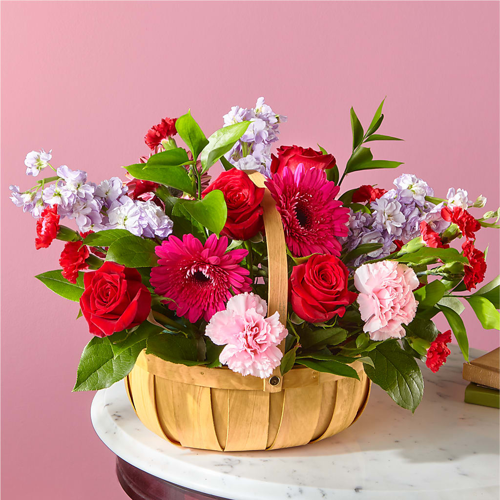 Pink Picnic Basket – Murphy Florist, Cincinnati OH