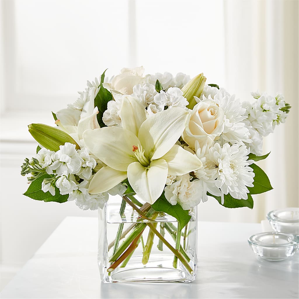 Gentle Breeze Bouquet – Murphy Florist, Cincinnati OH