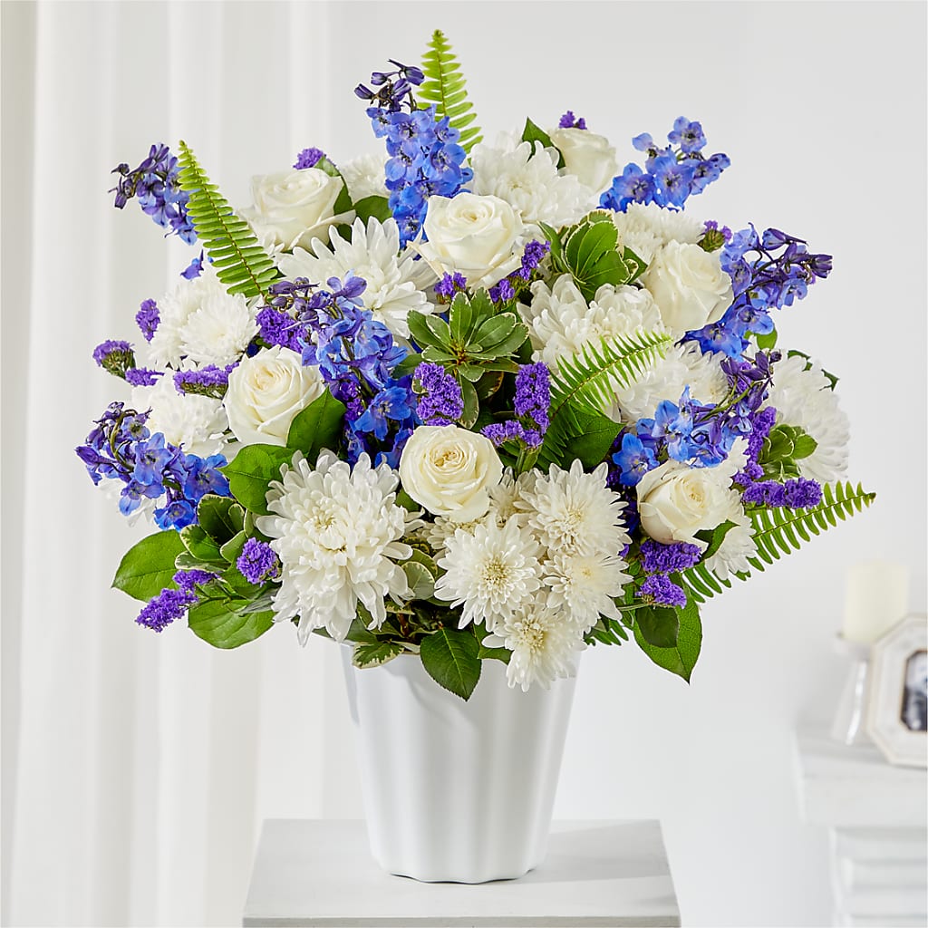 Hold Dear Tabletop Basket – Murphy Florist, Cincinnati OH