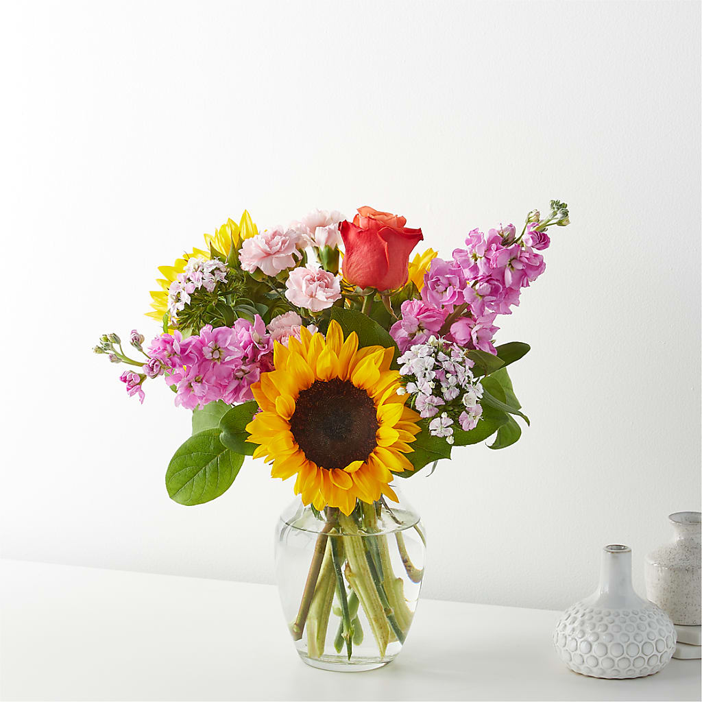 Yellow Brick Road Bouquet – Murphy Florist, Cincinnati OH