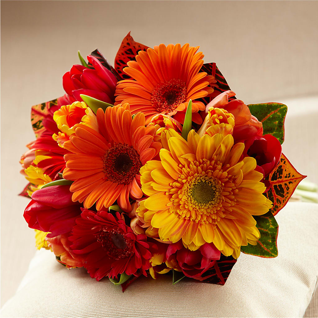 Sunglow Bouquet – Murphy Florist, Cincinnati OH