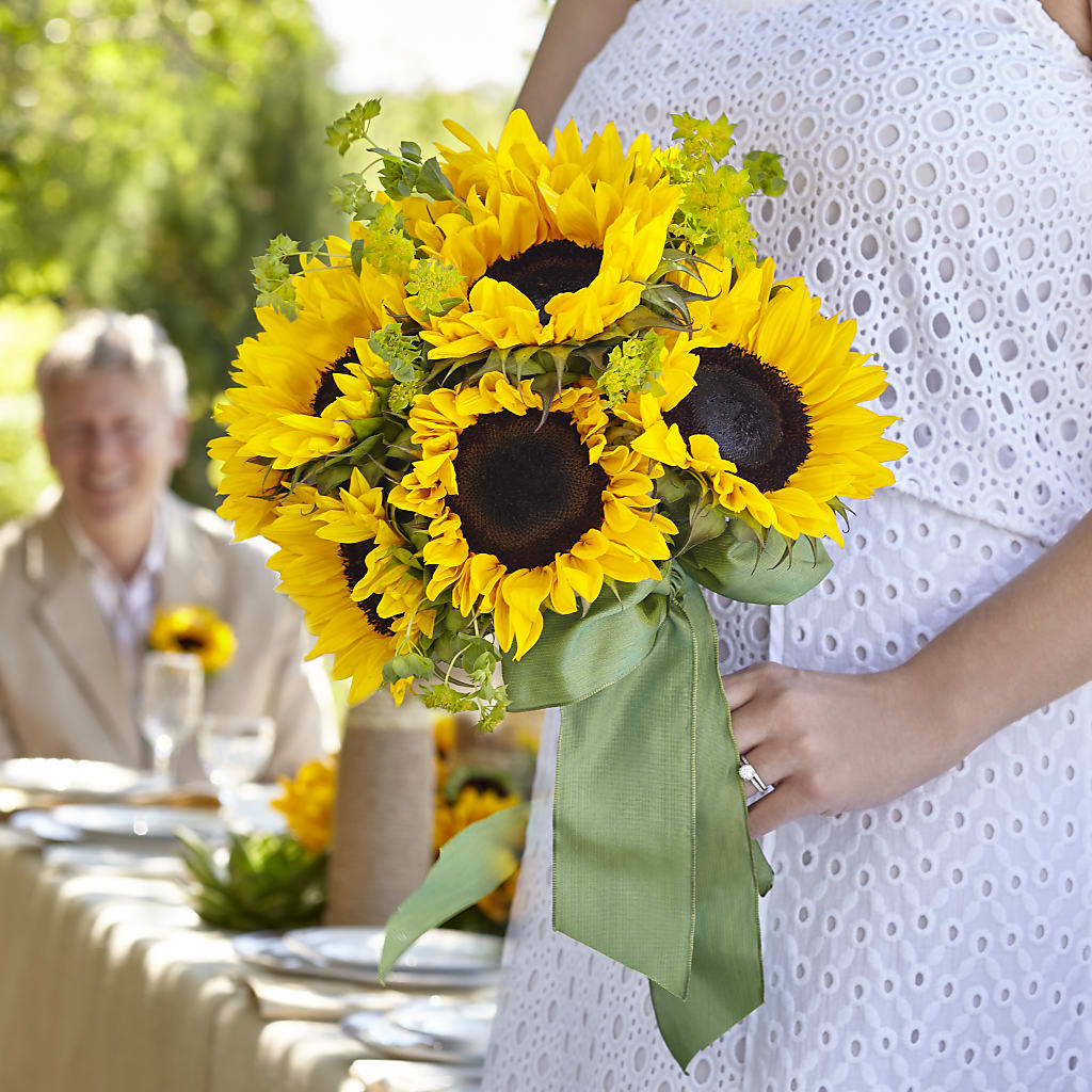 Free Spirit Bouquet – Murphy Florist, Cincinnati OH