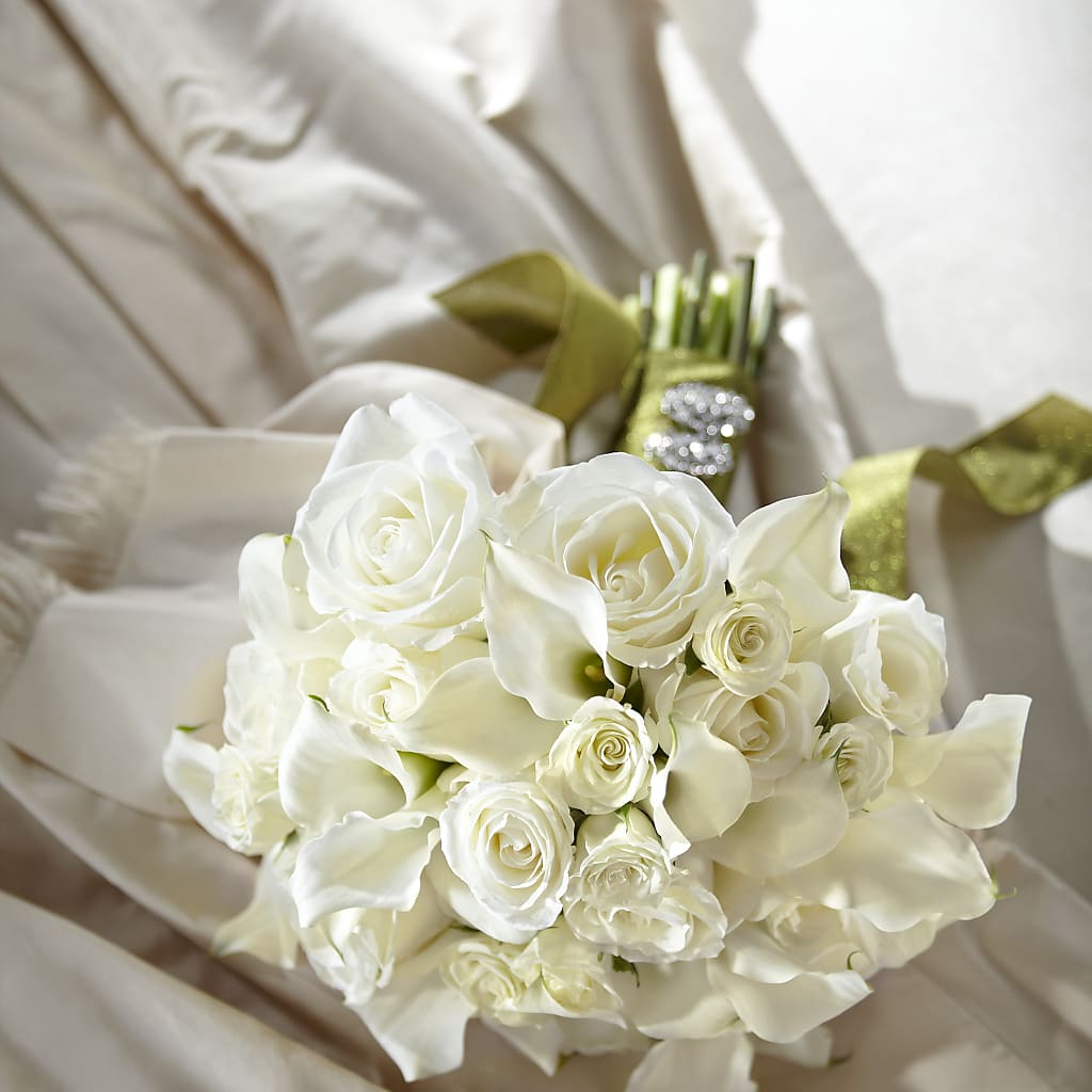 Serene Highness Bouquet – Murphy Florist, Cincinnati OH