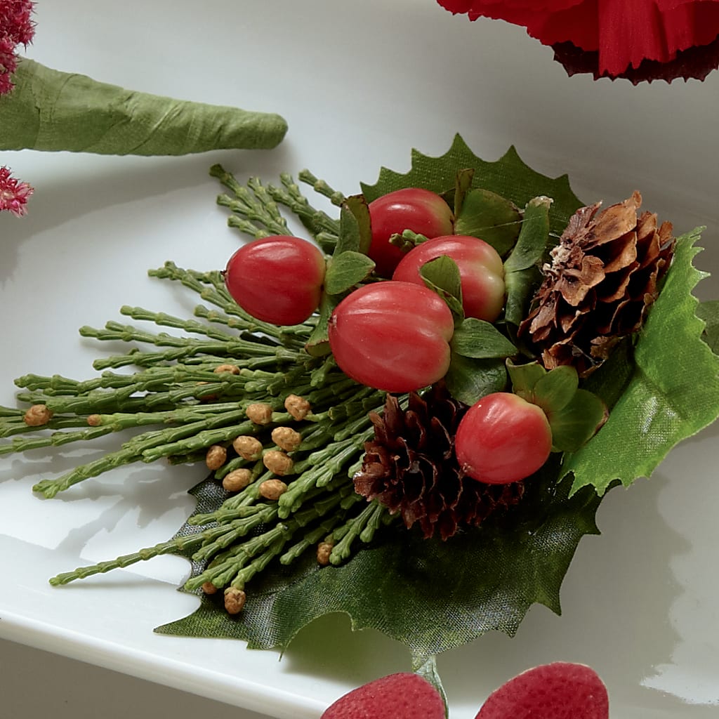 Red Berry Boutonniere – Murphy Florist, Cincinnati OH