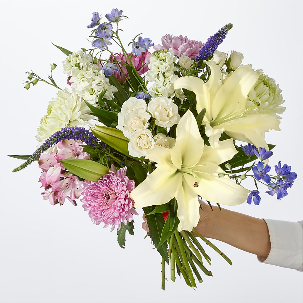 Winter Celebration Bouquet –  Murphy Florist, Cincinnati OH
