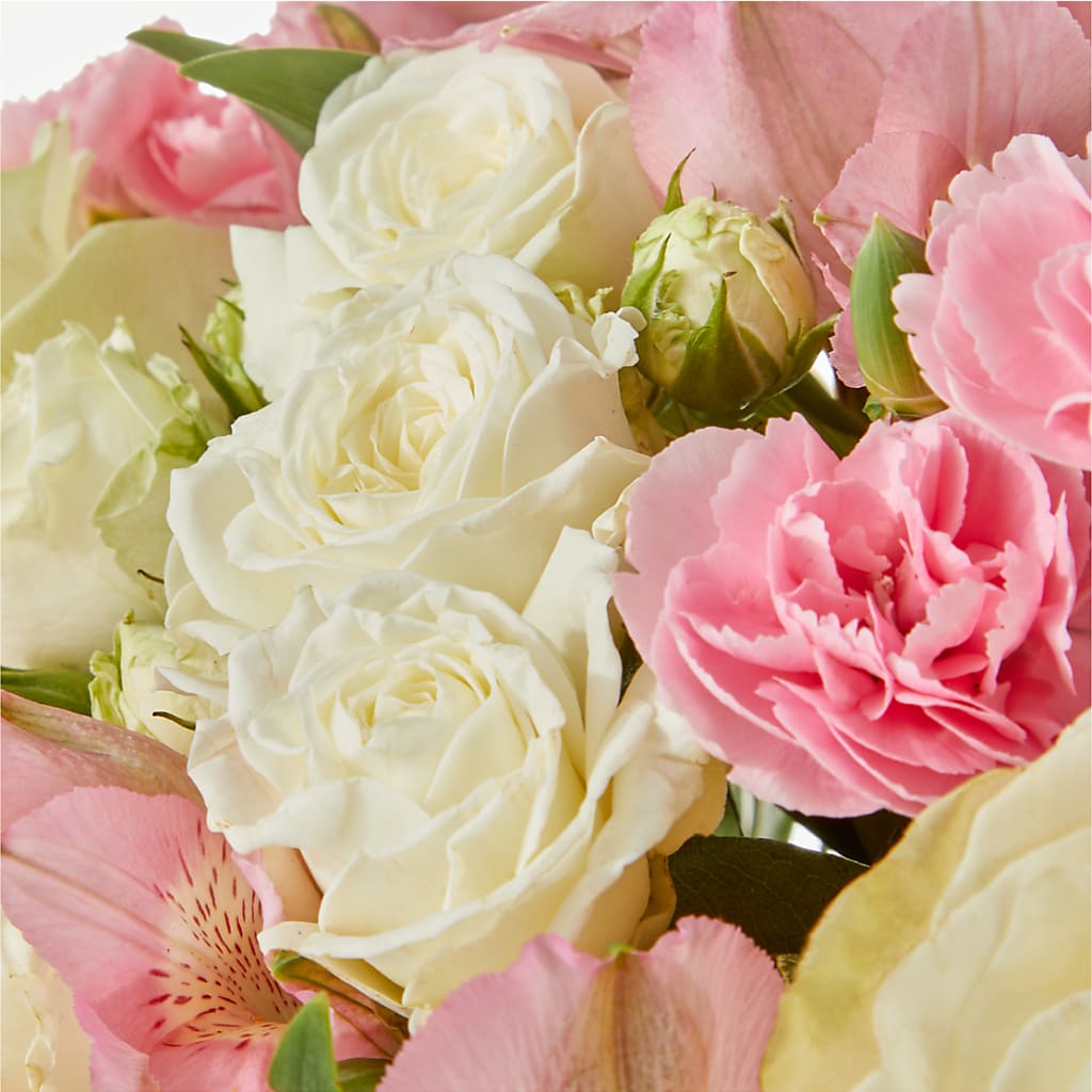 Gentle Healing Bouquet –  Murphy Florist, Cincinnati OH