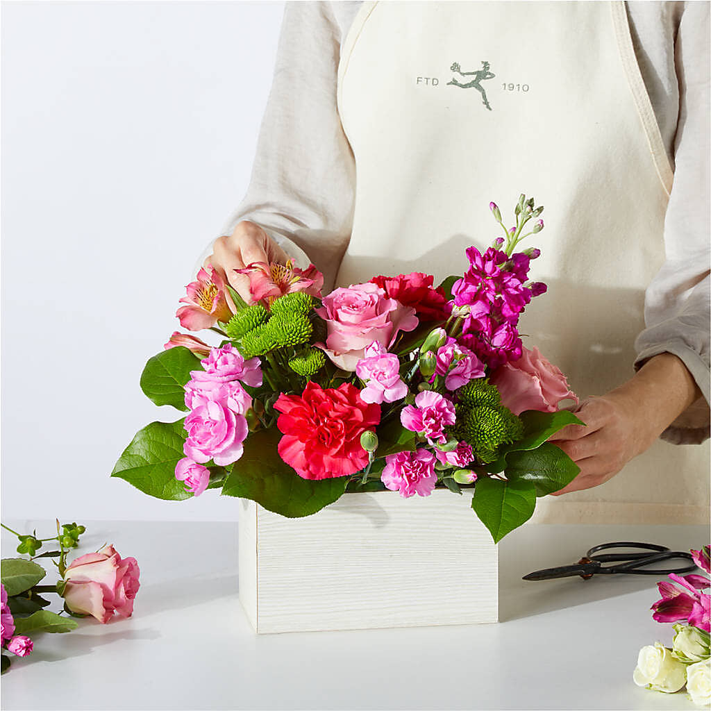 Sweetberry Box – A Florist Original –  Murphy Florist, Cincinnati OH
