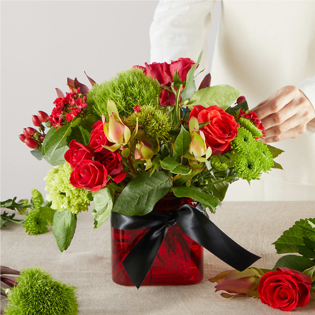 Heritage Kindle – A Florist Original –  Murphy Florist, Cincinnati OH