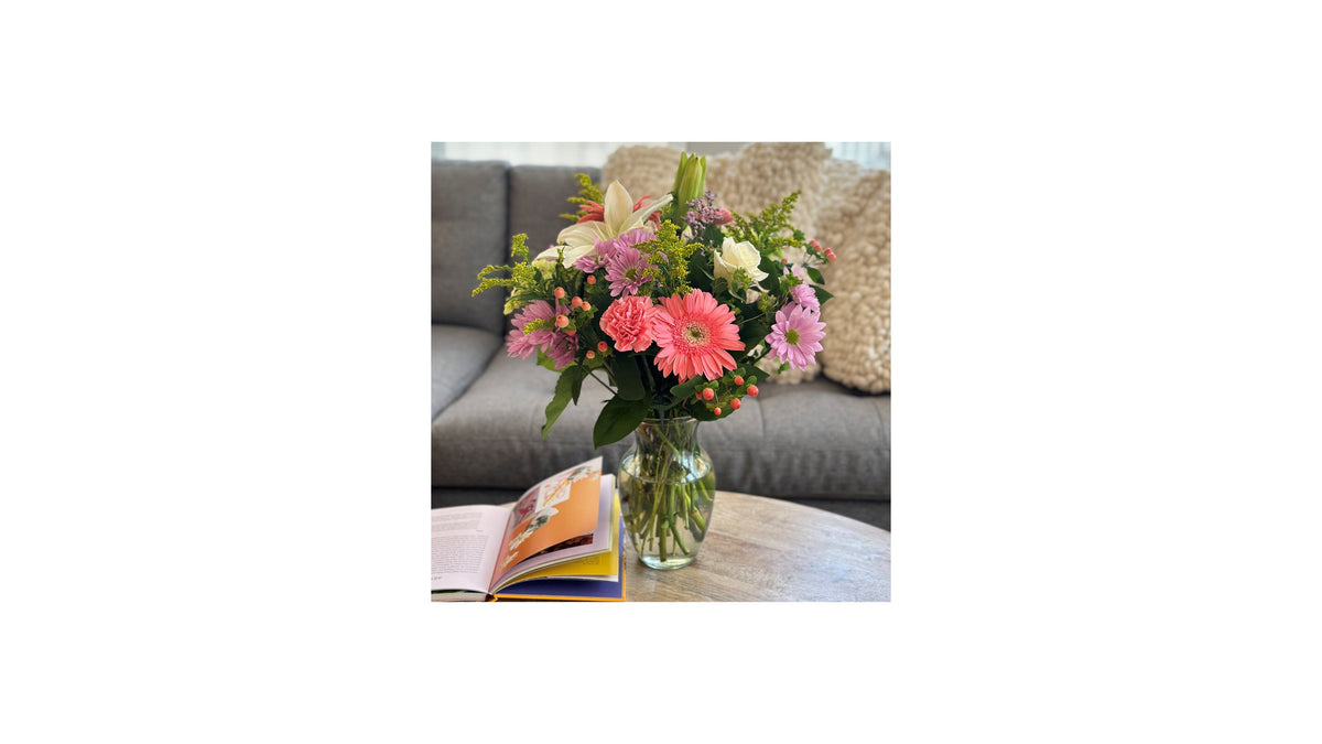 Murphy Florist Special-Pastel Tradition –  Murphy Florist, Cincinnati OH