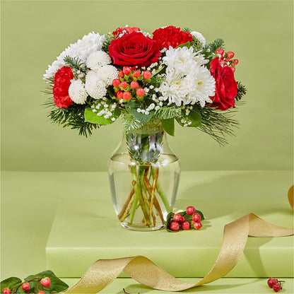 Chance of Flurries Bouquet –  Murphy Florist, Cincinnati OH