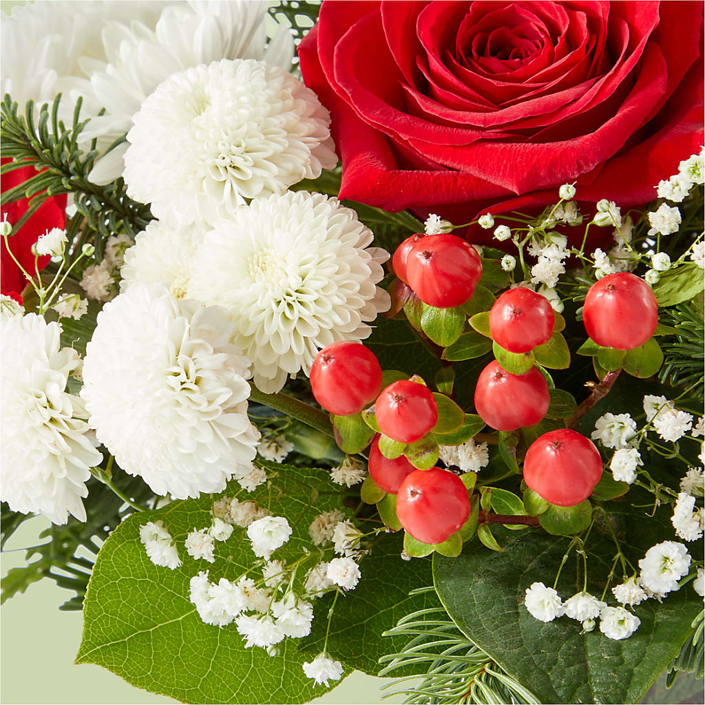 Chance of Flurries Bouquet –  Murphy Florist, Cincinnati OH