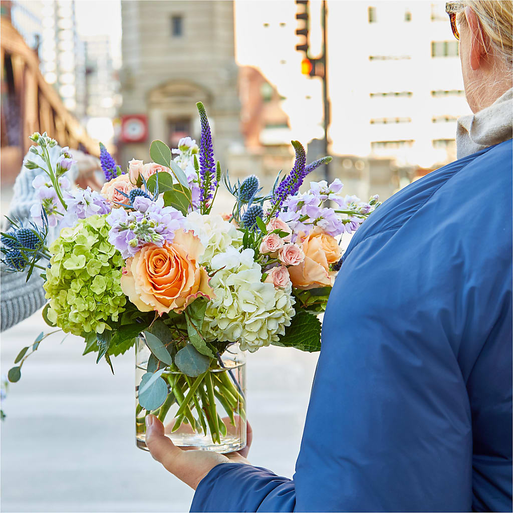 Porch Swing Bouquet –  Murphy Florist, Cincinnati OH