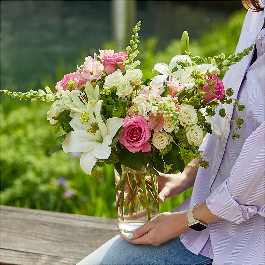 Fondly Bouquet –  Murphy Florist, Cincinnati OH