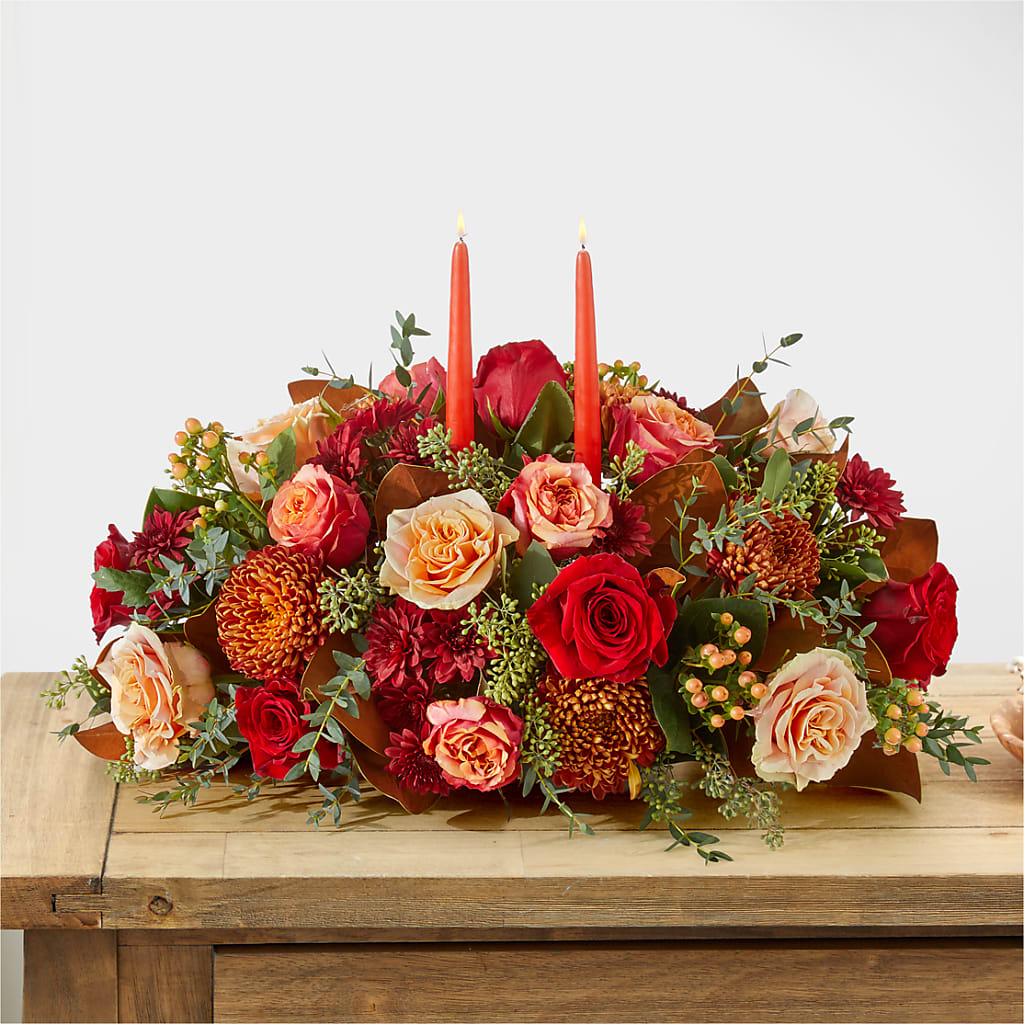Gather Near Centerpiece –  Murphy Florist, Cincinnati OH
